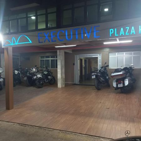 Executive Plaza Hotel Нуклеу-Бандейранте Екстер'єр фото
